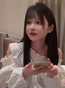 [转载搬运] 一币白嫖❤️探花鸠摩智约炮乖巧温柔长相甜美的美少女 [1v+430m][磁力链接]